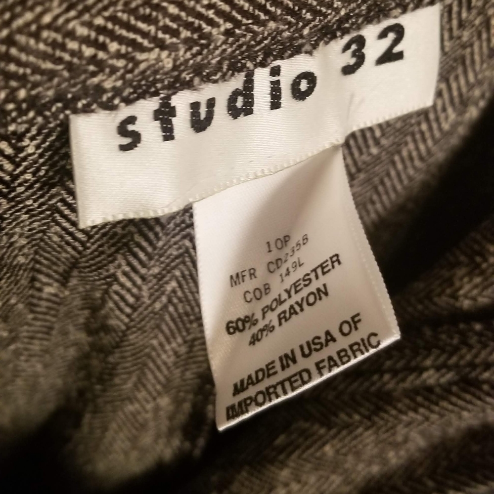 Slacks/pants - Picture 3 of 4
